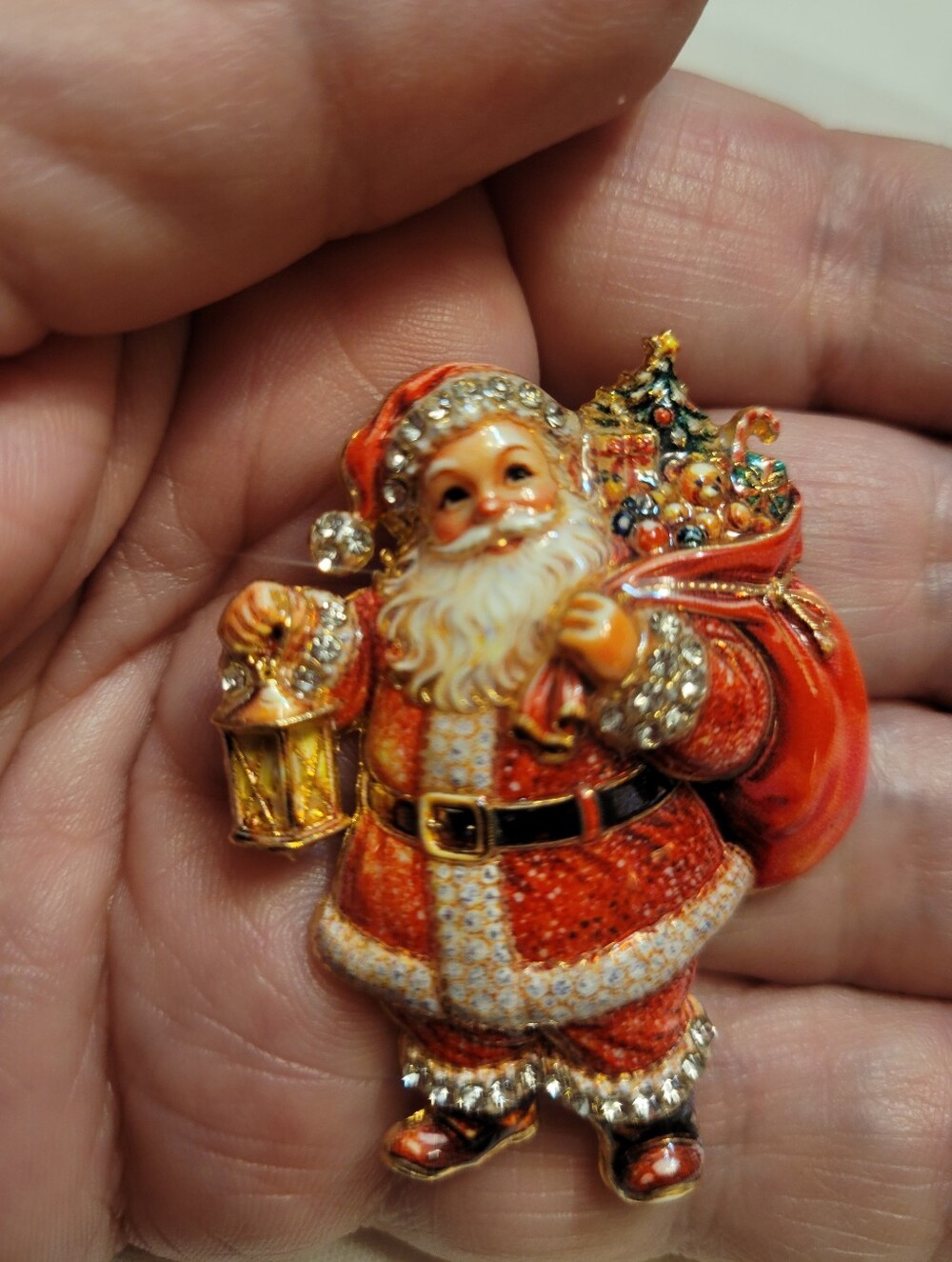 Santa Claus Brooch - Picture 2 of 6